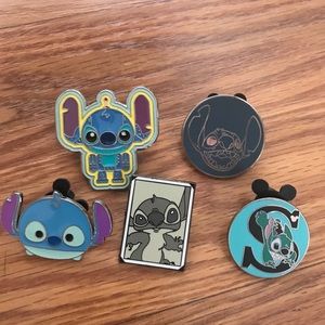 Disney pins